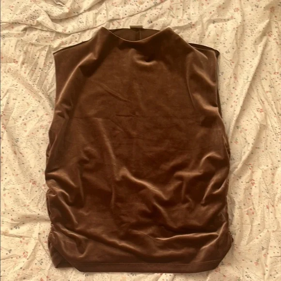 Abercrombie & Fitch Brown Short Sleeve Tee - Picture 1 of 4